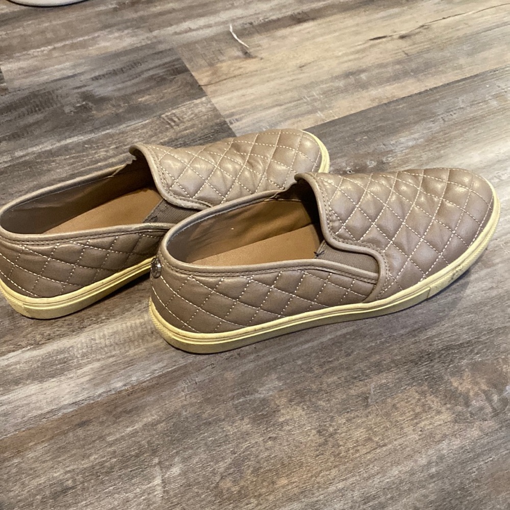 Steve Madden Slip-on Sneakers